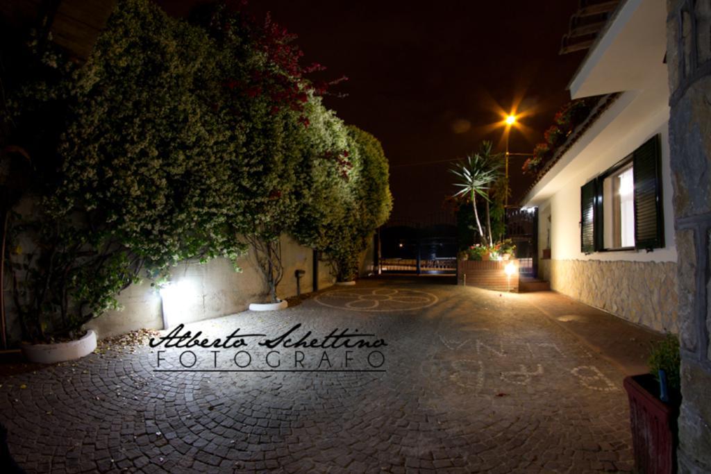 B&B Elena ปอมเปอี ภายนอก รูปภาพ